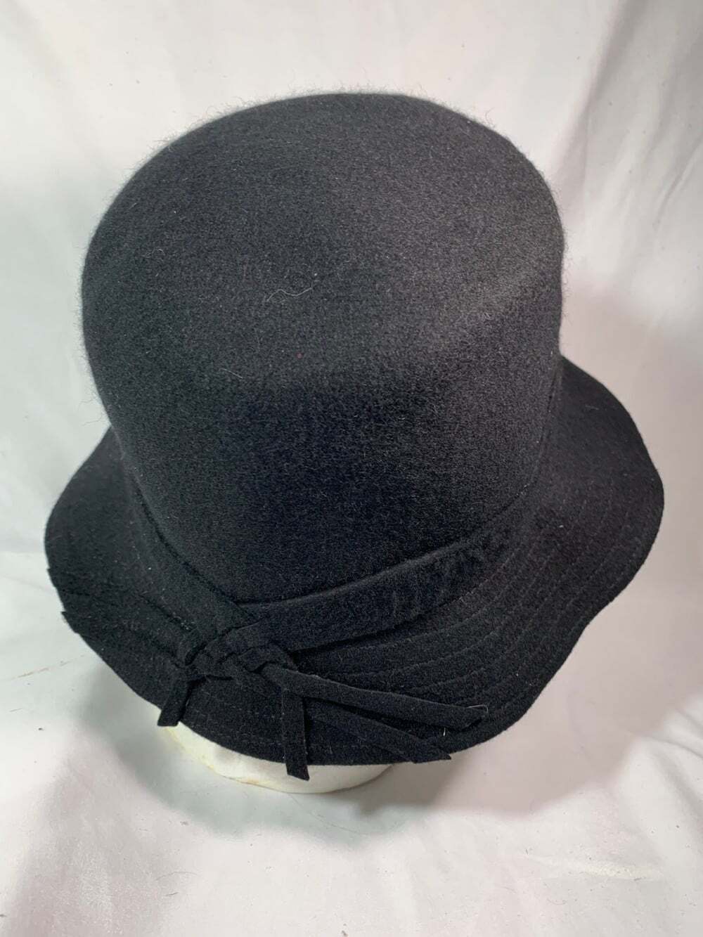 Vintage Women’s Black Wool 60’s Hat